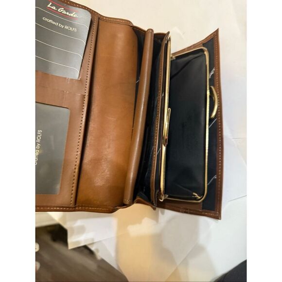 La Garde Crafted By Rolfs Genuine Leather Snap Fold Over Wallet Purse Tan - Picture 4 of 8
